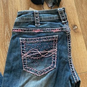 NWT Cowgirl Tuff Jeans